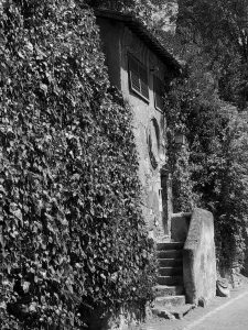 Valuta la tua casa in centro storico a Roma appia antica