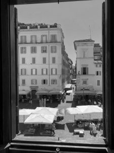 Valuta la tua casa in centro storico a Roma campo de fiori