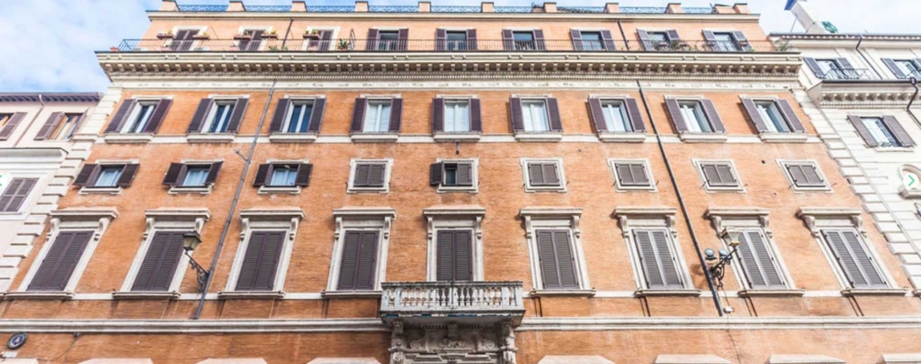 Palazzo Albertoni Spinola