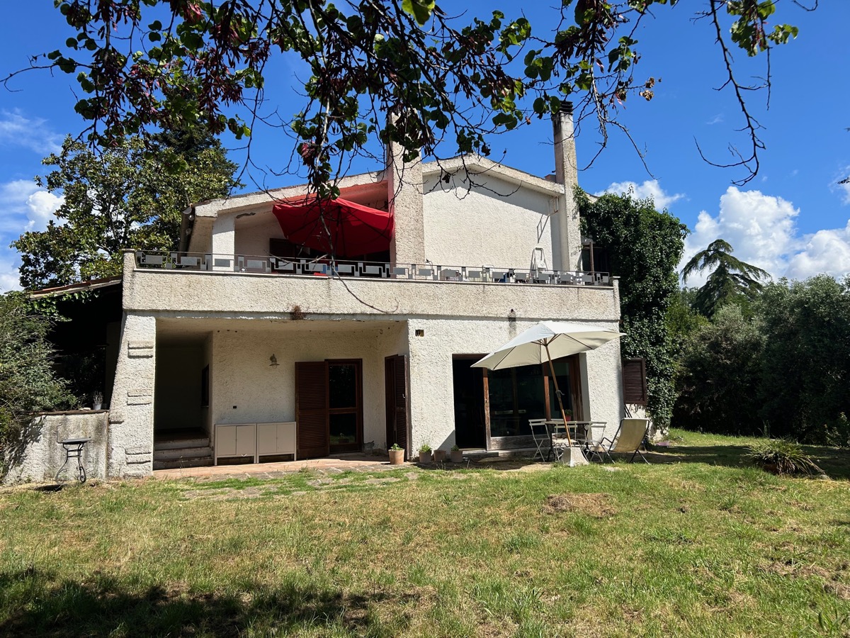 Villa in vendita Anguillara Sabazia