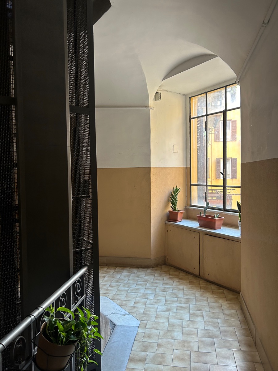 Roma Via dei Ramni bilocale design in affitto
