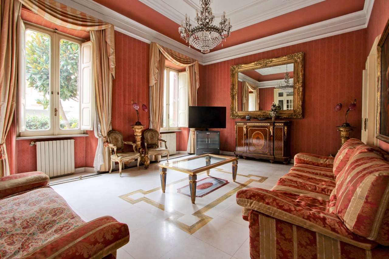 Villa Esclusiva in Stile Liberty a Coppedè: Residenza di Lusso o Struttura Sanitaria/Ricettiva o sede Diplomatica