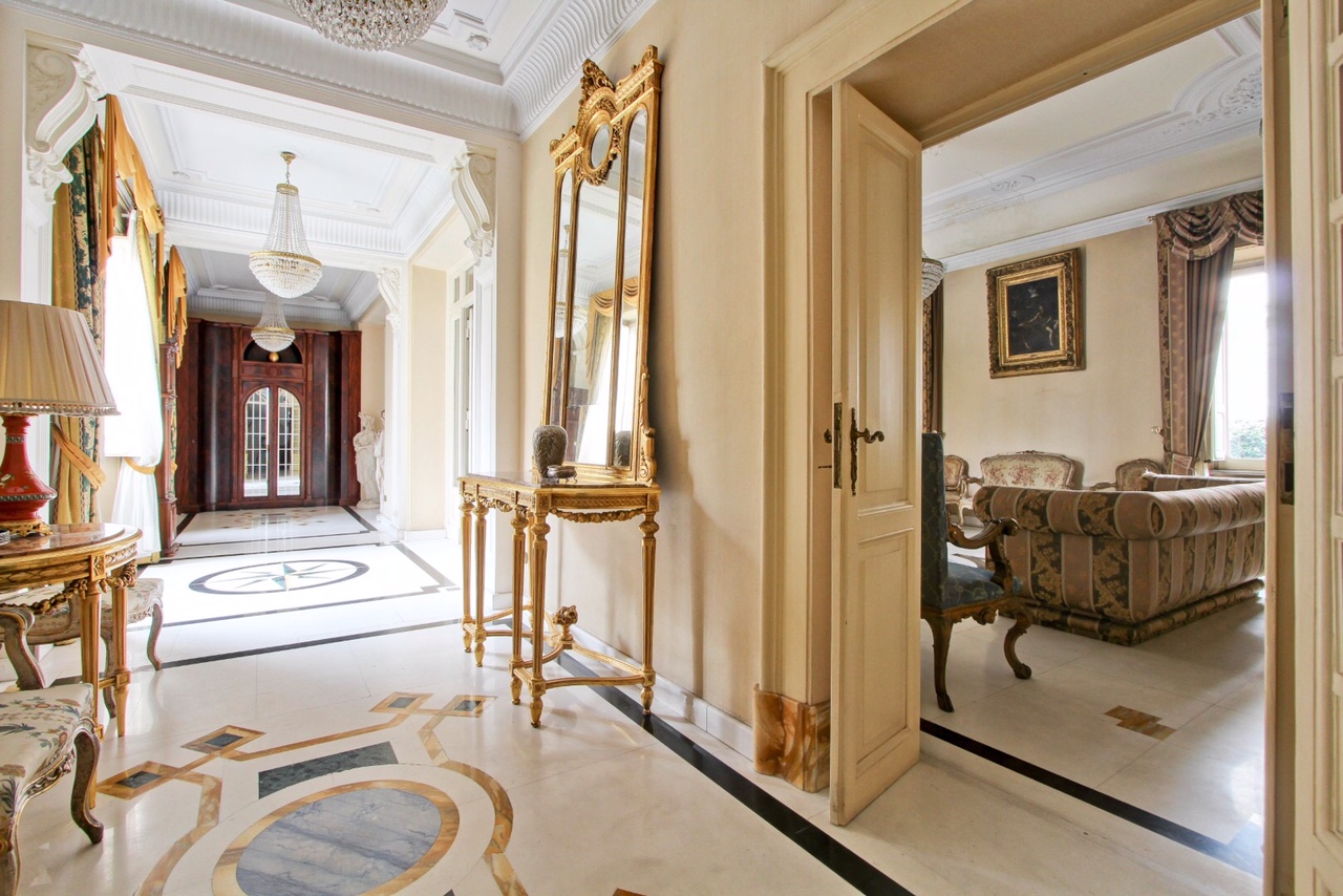 Villa Esclusiva in Stile Liberty a Coppedè: Residenza di Lusso o Struttura Sanitaria/Ricettiva o sede Diplomatica