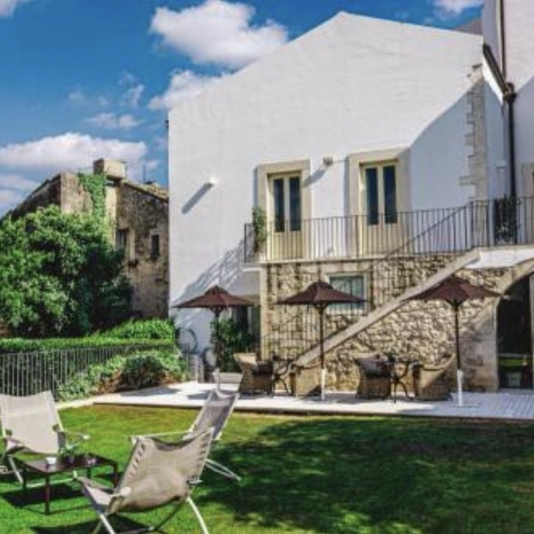 Ragusa Villa del Lauro | Boutique Hotel 4 Stelle in vendita