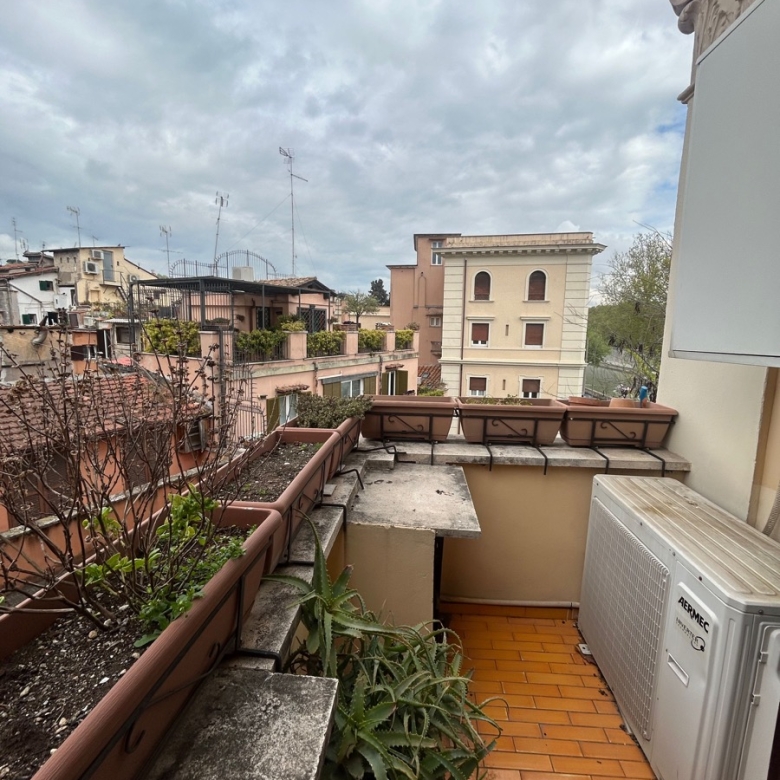 Lungotevere della Farnesina Appartamento Affitto