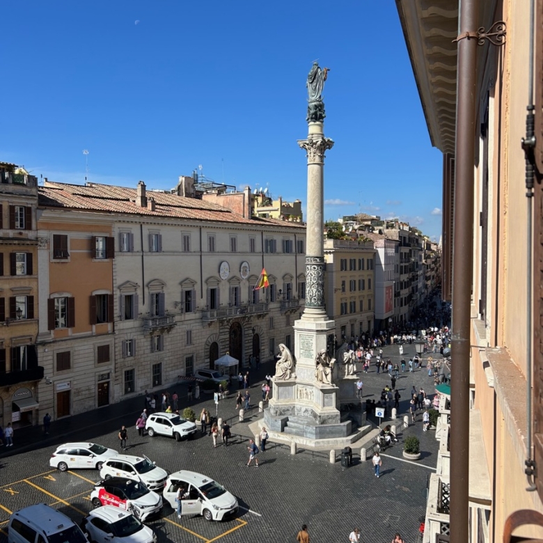 Roma Piazza di Spagna Appartamento Affitto