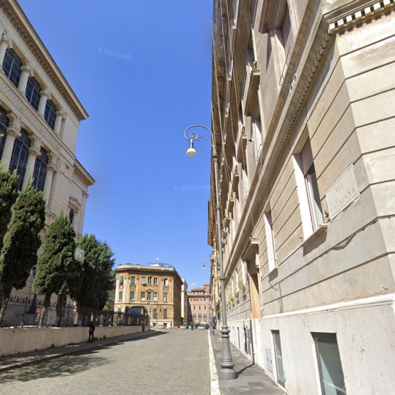 Roma Centro Storico Appartamento Affitto Via Catalana —— AFFITTATO