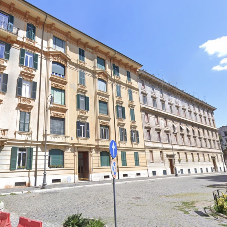 Roma Centro Storico Appartamento Affitto Via Catalana —— AFFITTATO
