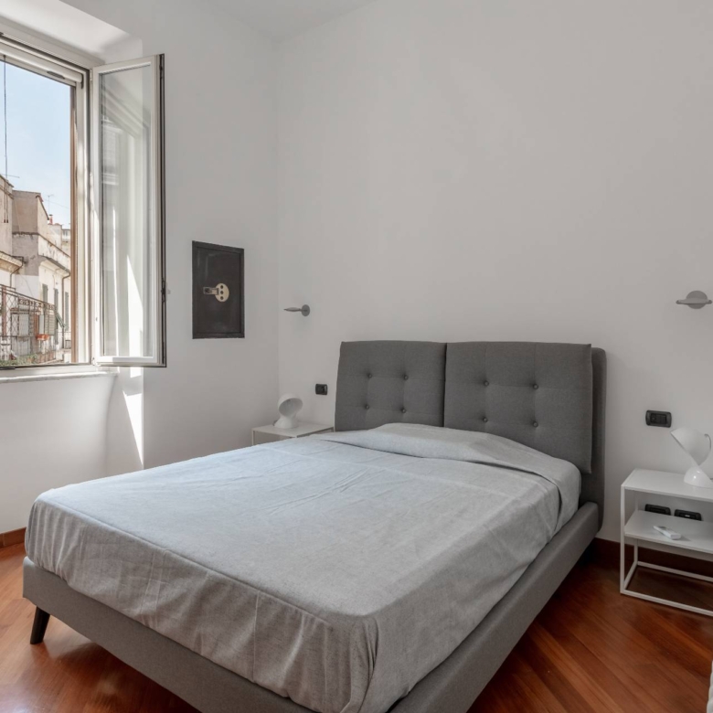 Roma Centro Storico Appartamento Affitto Via Catalana —— AFFITTATO