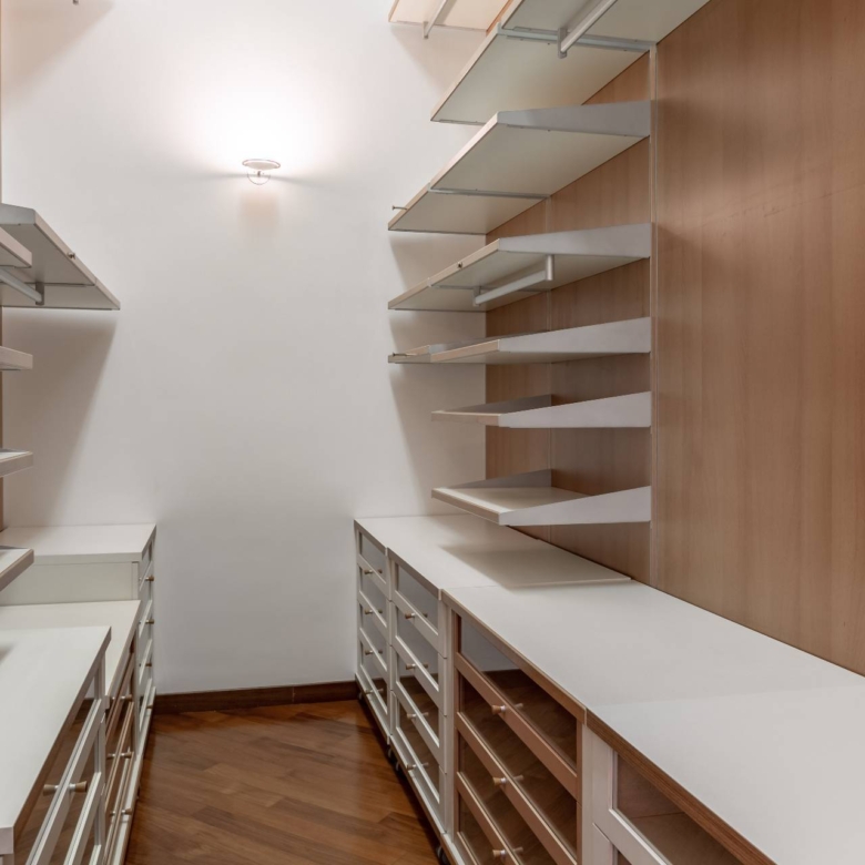 Roma Centro Storico Appartamento Affitto Via Catalana —— AFFITTATO