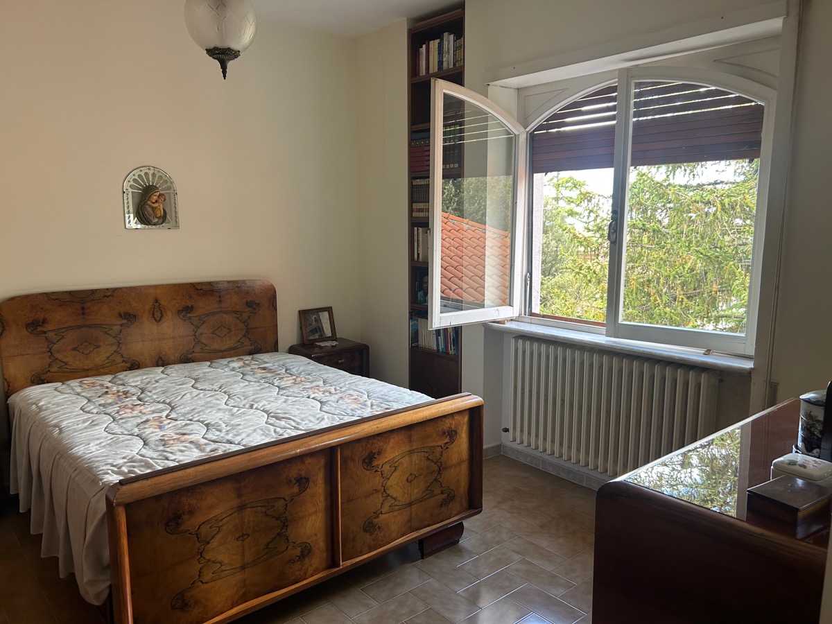 Gualdo Tadino Villa indipendente di pregio in vendita