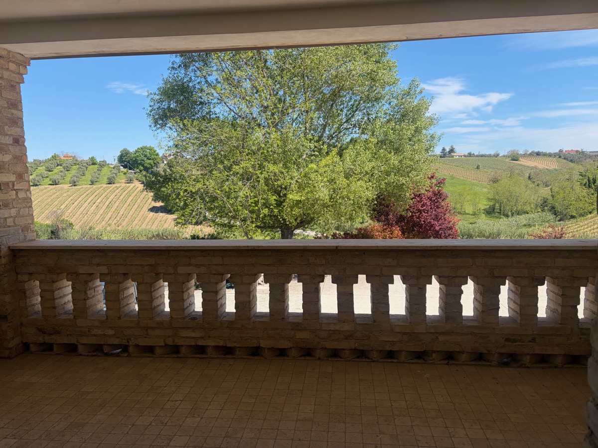 Villa con Torre a Ortona