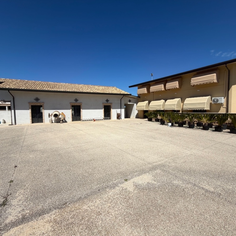 Villa con Torre a Ortona