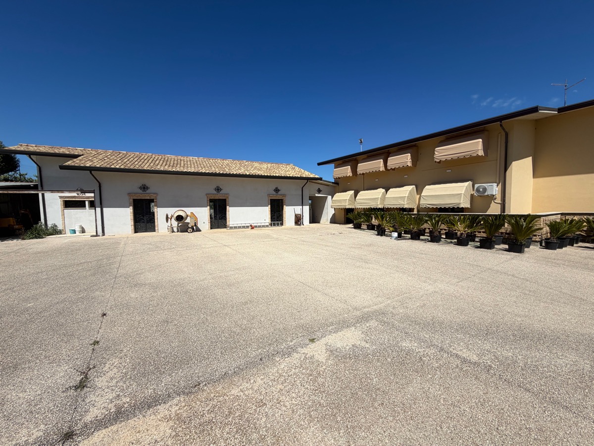 Villa con Torre a Ortona