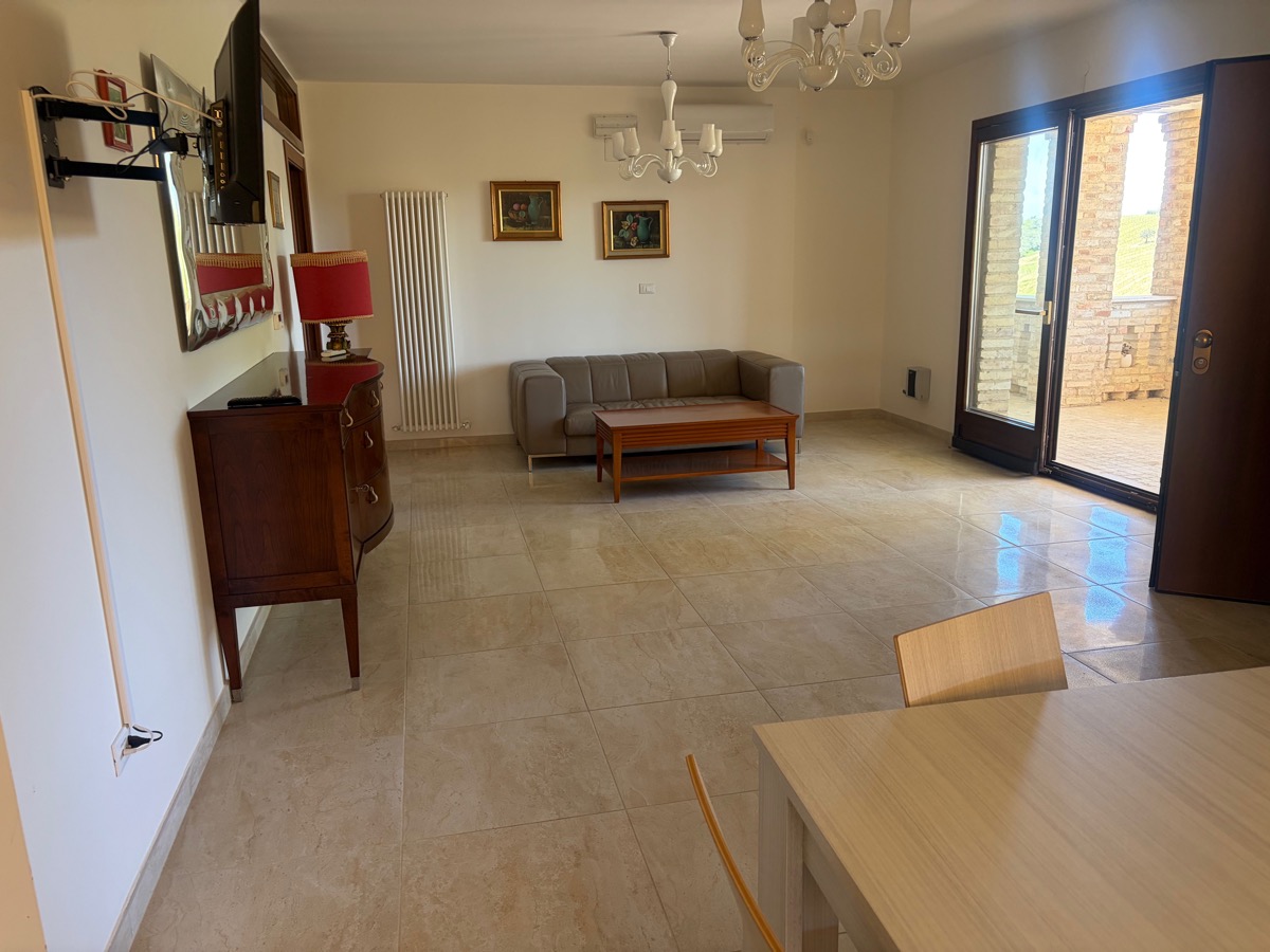 Villa con Torre a Ortona