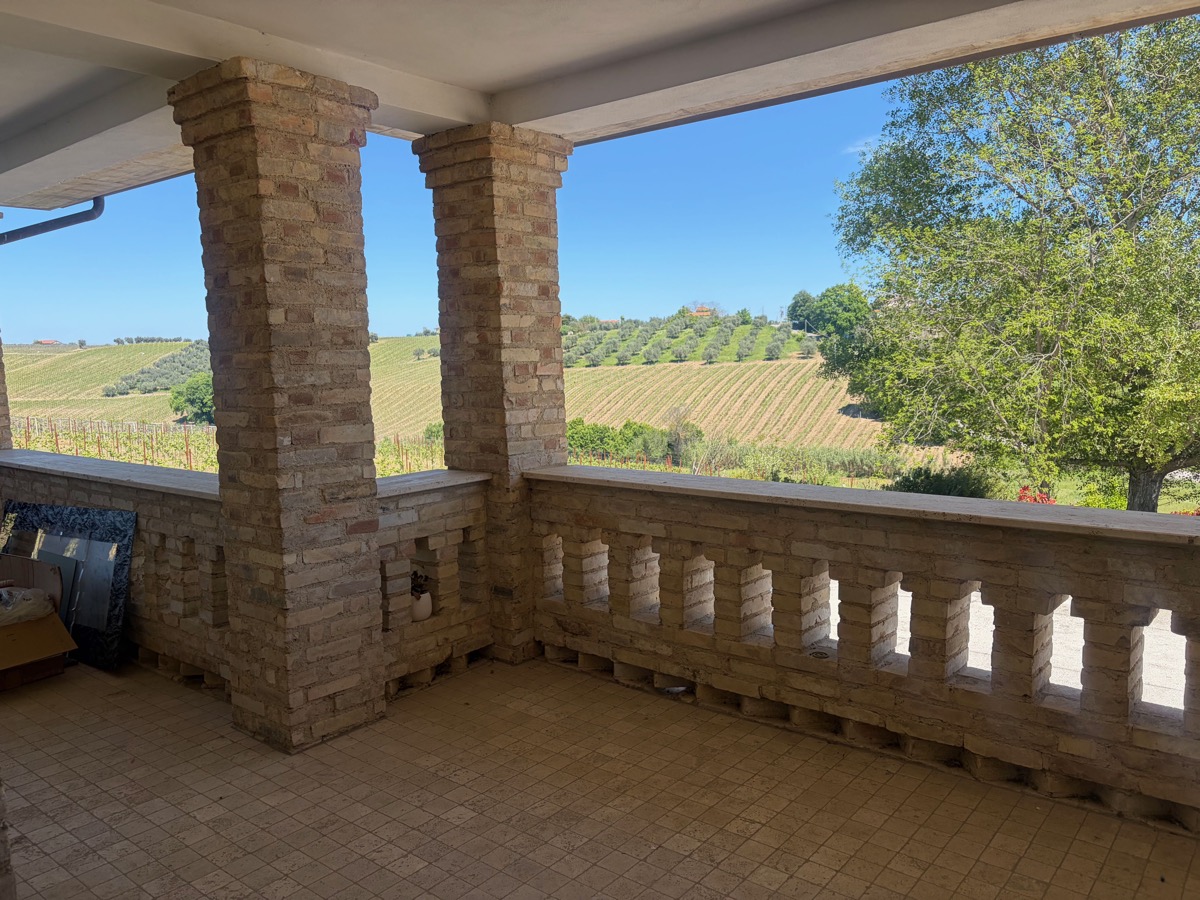 Villa con Torre a Ortona