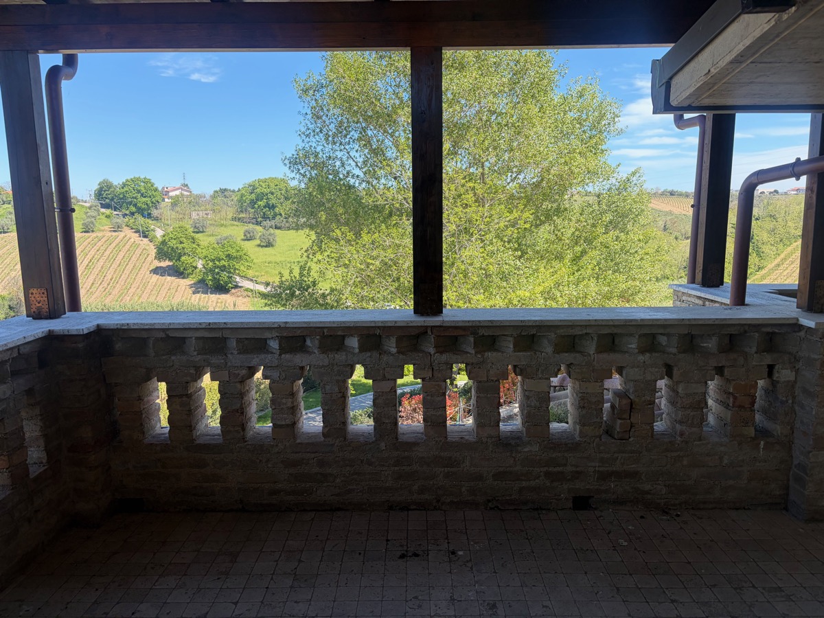 Villa con Torre a Ortona