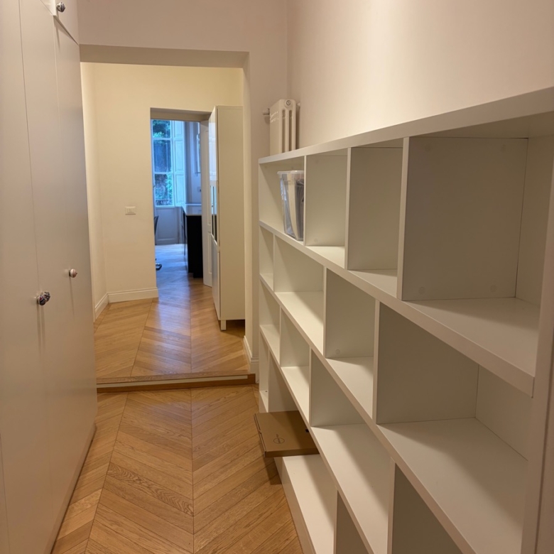 Via Cavour Roma | Appartamento di Pregio